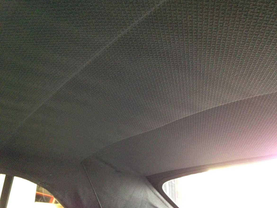 Picture of Audi 80 Headliner for manual hood frame (L50)