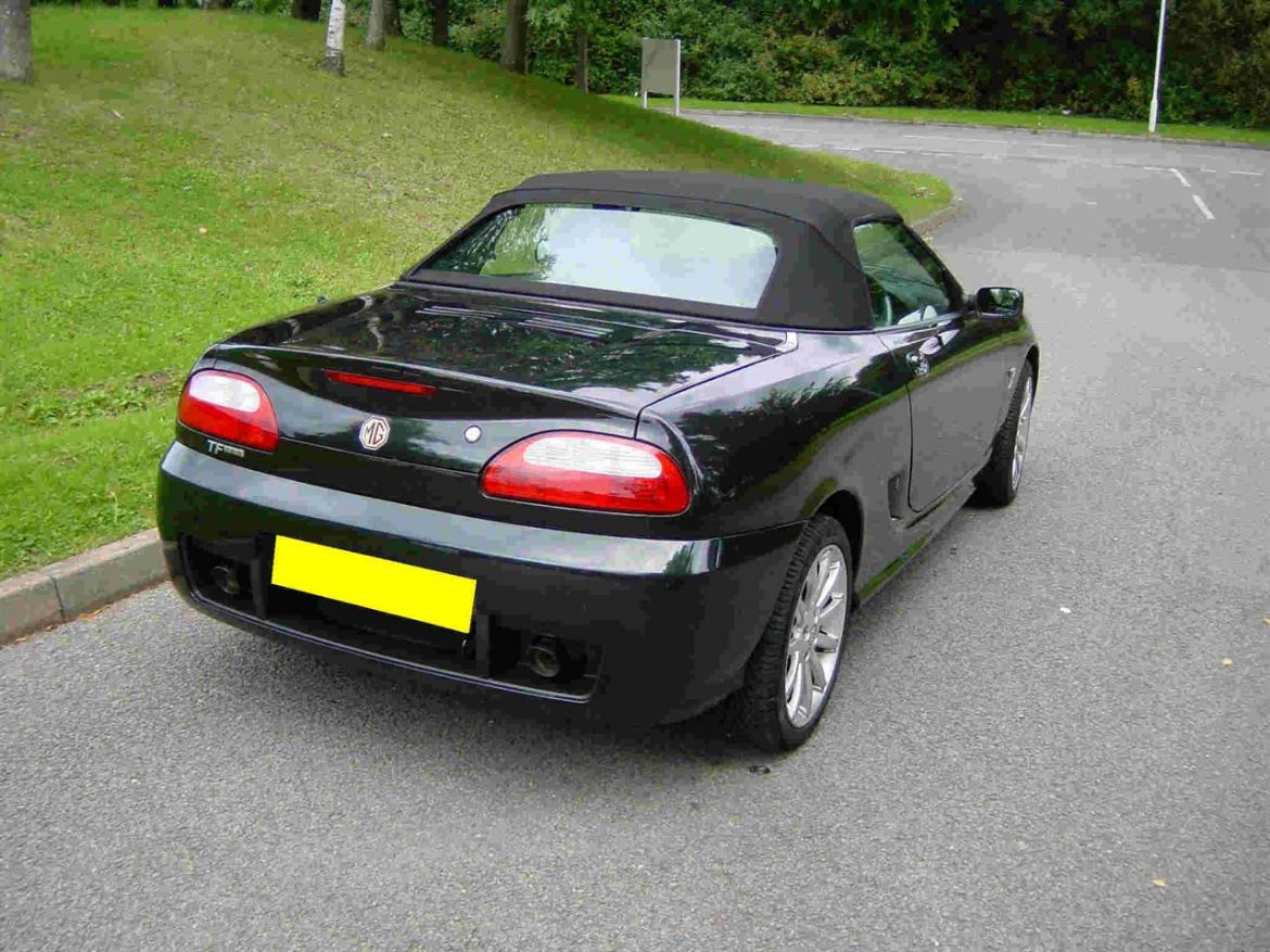Picture of MGF 2 Section Hood & Window (H651)