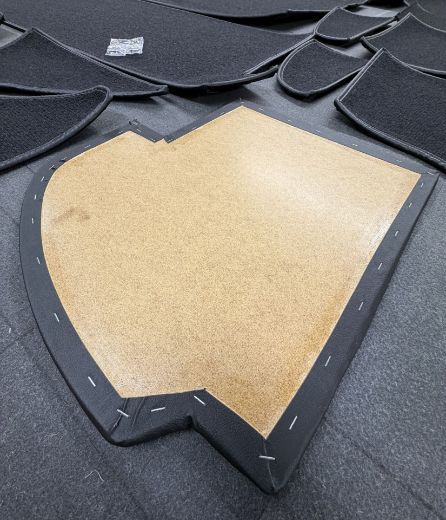 Picture of Ferrari 308 Full boot carpet package