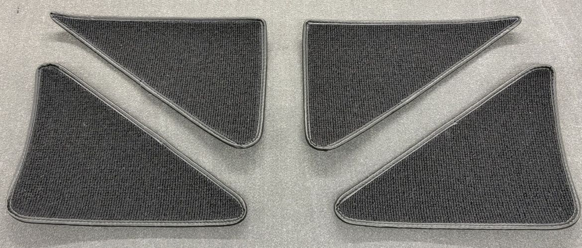 Picture of Ferrari 308 Engine lid carpet kit